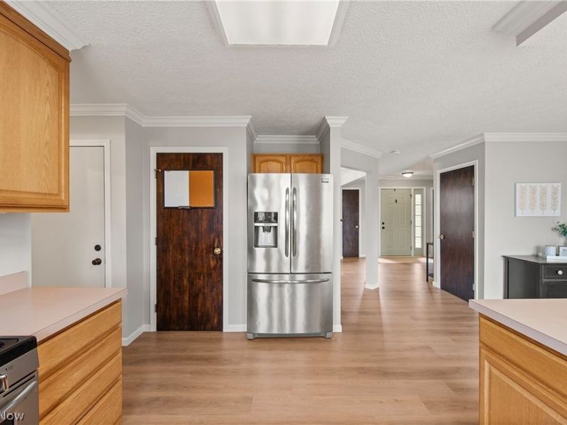 657 Ashbrook Drive, Wadsworth, OH 44281 Photo 15