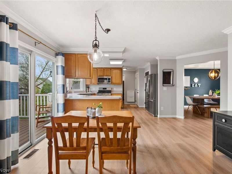 657 Ashbrook Drive, Wadsworth, OH 44281 Photo 17