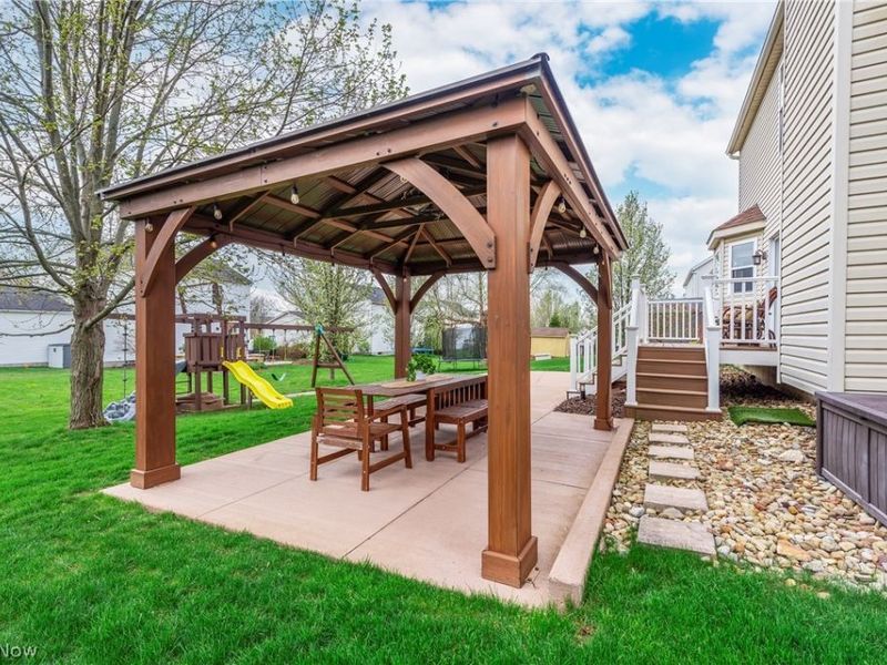 657 Ashbrook Drive, Wadsworth, OH 44281 Photo 49