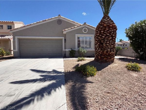 7920 Horn Tail Court , Las Vegas, NV 89131