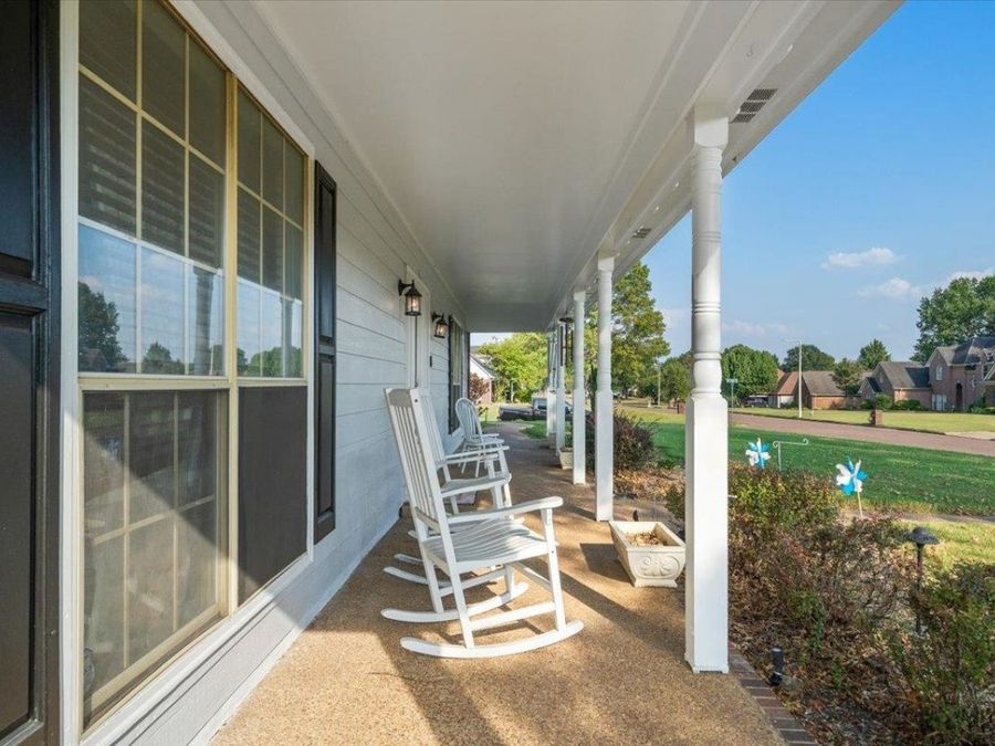 Property Image 4