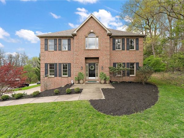 106 Mary Ann Drive , Glenshaw, PA 15116