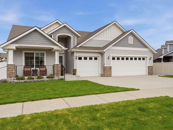 2718 W Parkway Ave, Spokane, WA 99208