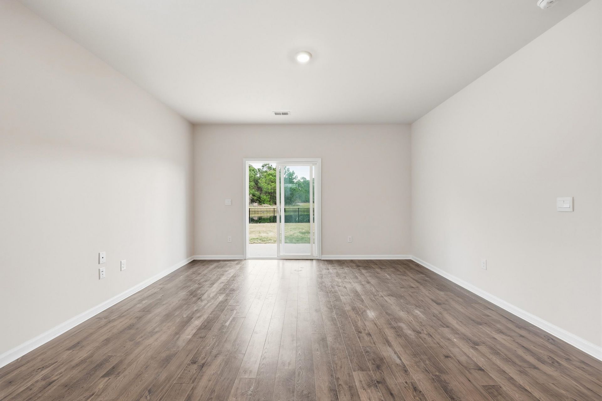 3749 Bells Lake Circle  Photo 12