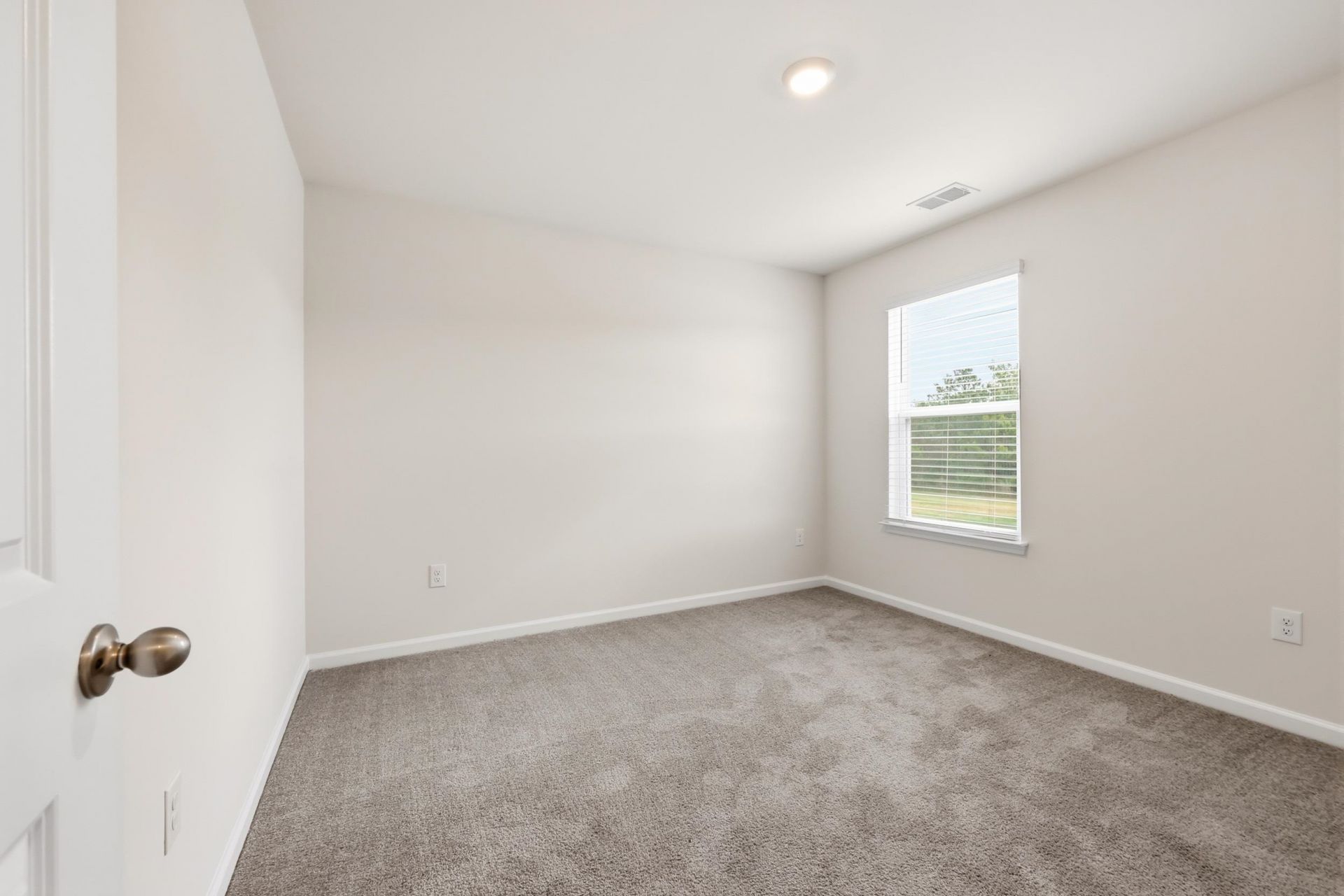 3749 Bells Lake Circle  Photo 16