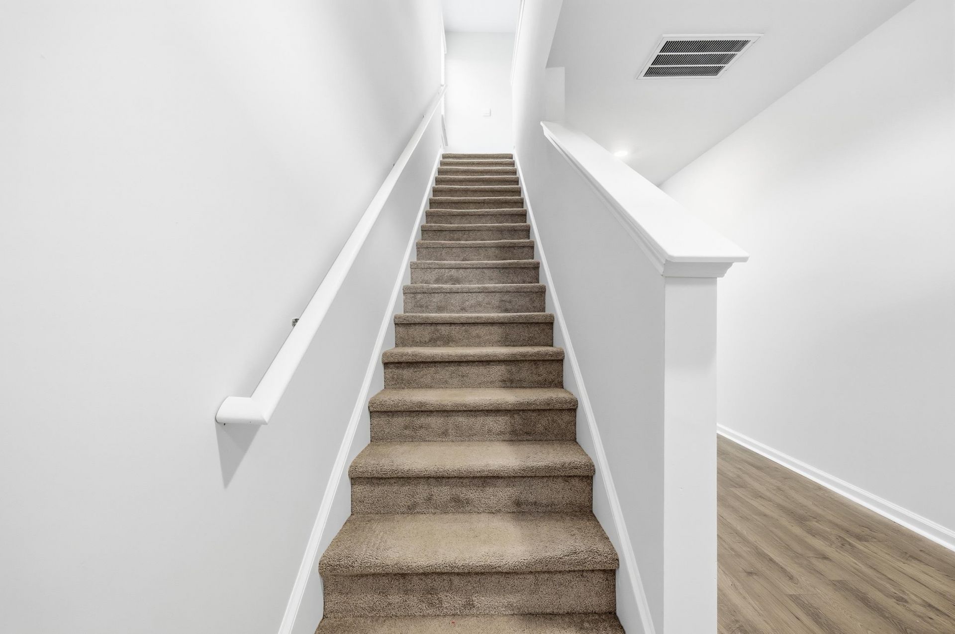 3749 Bells Lake Circle  Photo 17