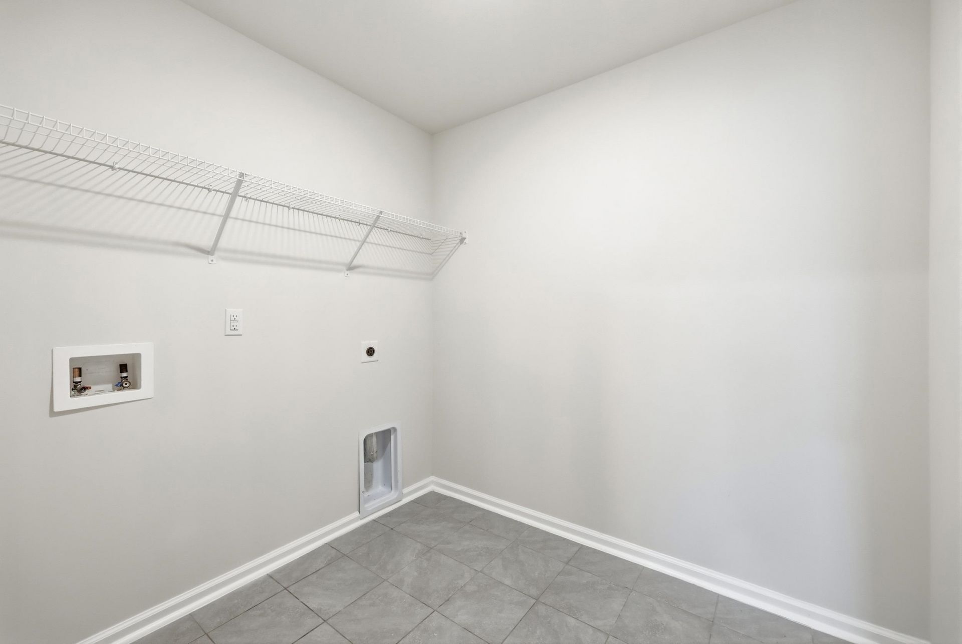 3749 Bells Lake Circle  Photo 31