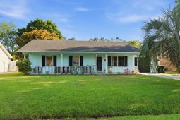 804 Shem Creek Circle  photo 4