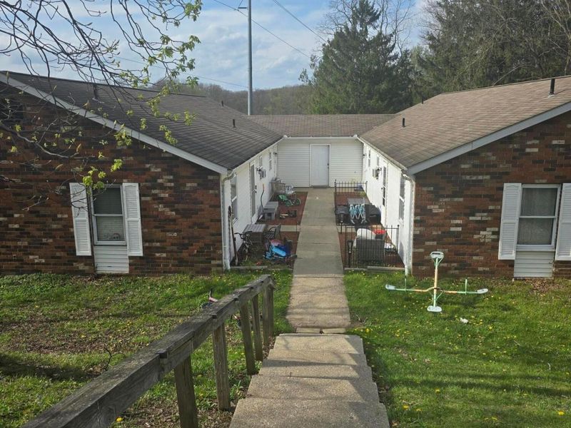 1710 Oak Court, Heath, OH 43056 Photo 3