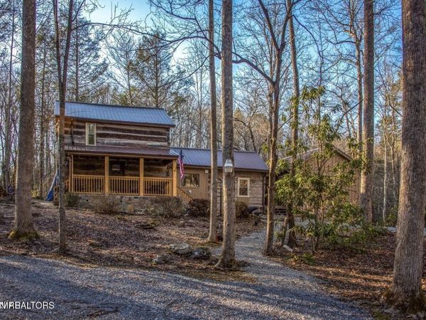 125 Cricket Hollow Way, Cosby, TN 37722