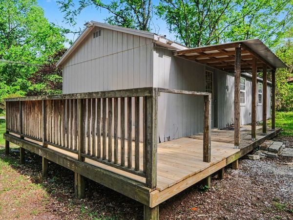 1422 Canoe Branch Rd , Lebanon, TN 37087