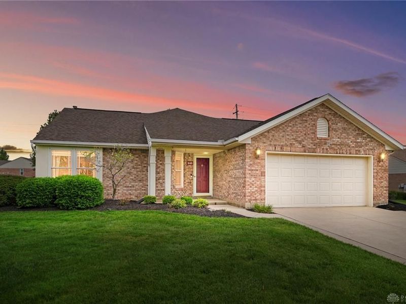 1811 Hambletonian Court, Miamisburg, OH 45342 Photo 1