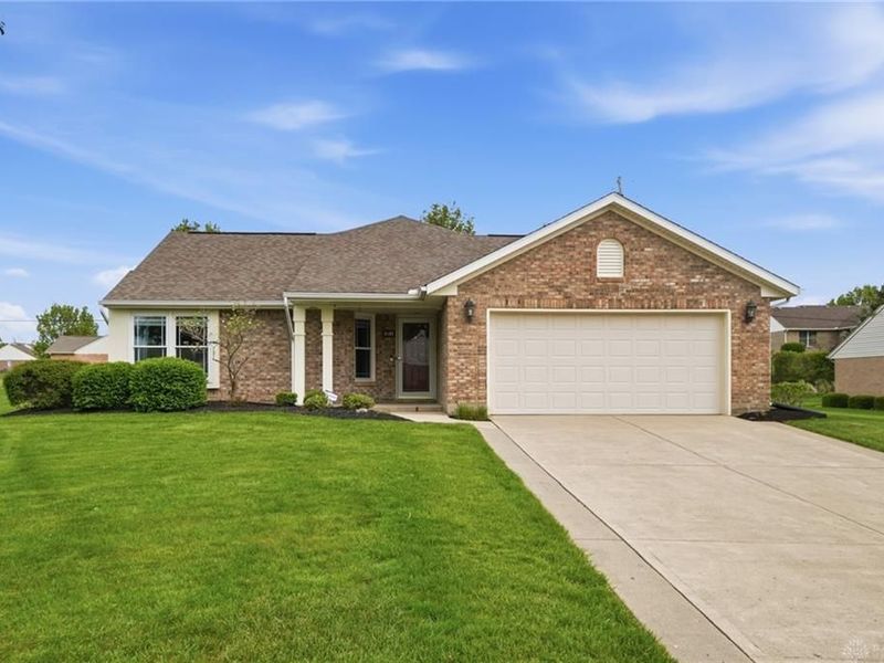 1811 Hambletonian Court, Miamisburg, OH 45342 Photo 2