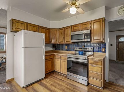 1360 Oxford Avenue, Sparks, NV 89431 Photo