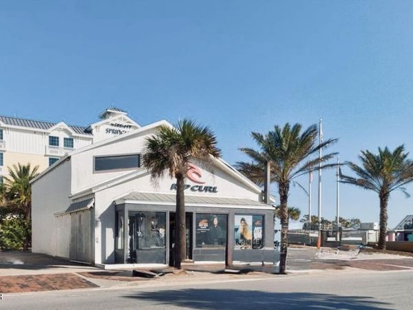 510 Flagler Avenue, New Smyrna Beach, FL 32169