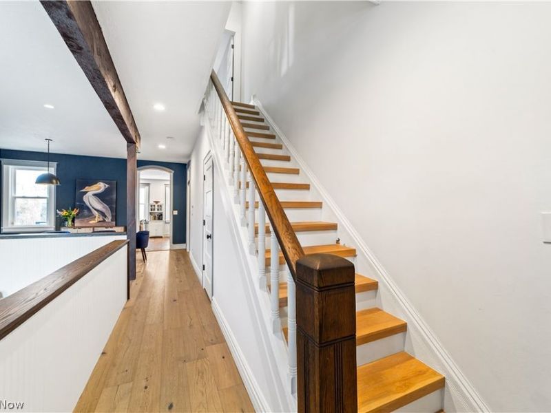 3060 Mabel Court , Unit 4, Cleveland, OH 44113 Photo 3