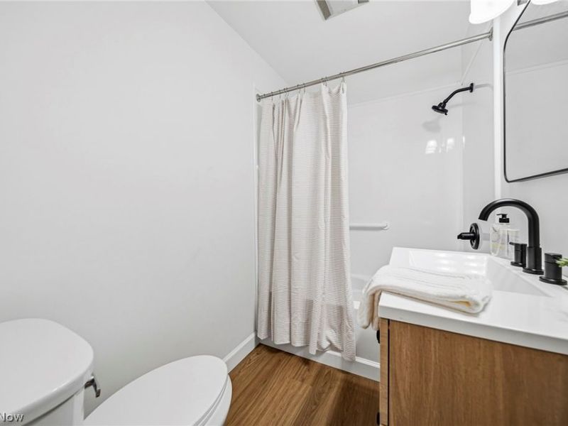 7857 Emery Circle , Mentor, OH 44060 Photo 16