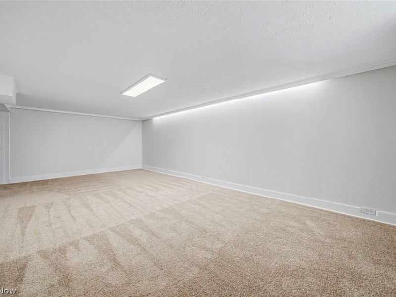 7857 Emery Circle , Mentor, OH 44060 Photo 31