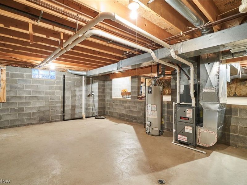 5161 Westwind Circle NW, North Canton, OH 44720 Photo 14