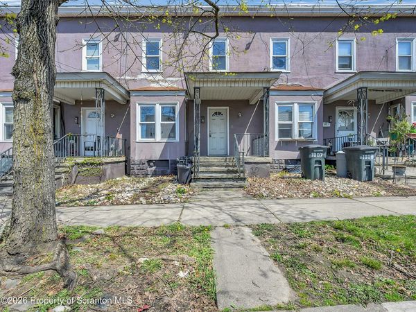 1807 Green Ridge Street, Dunmore, PA 18509