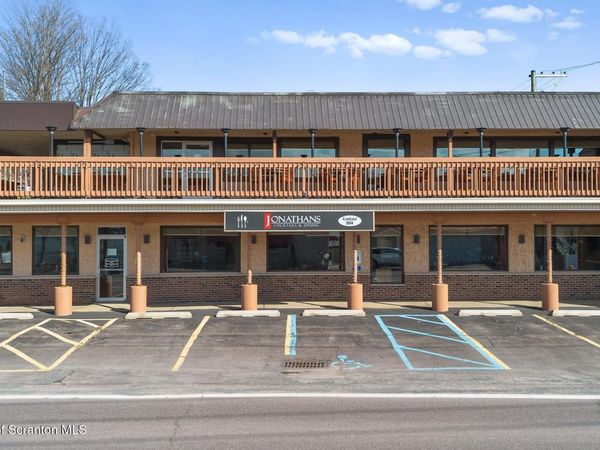 31 Lakeside, Harveys Lake, PA 18618