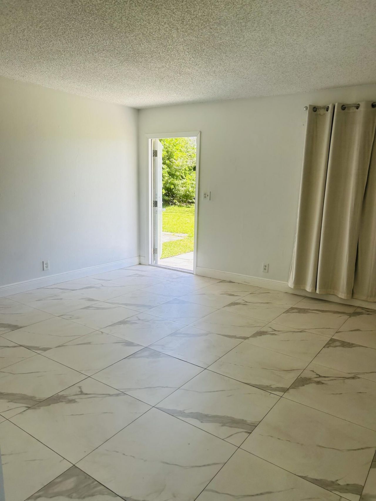 1471 NW 20th Street, Unit A, Fort Lauderdale, FL 33311 Photo