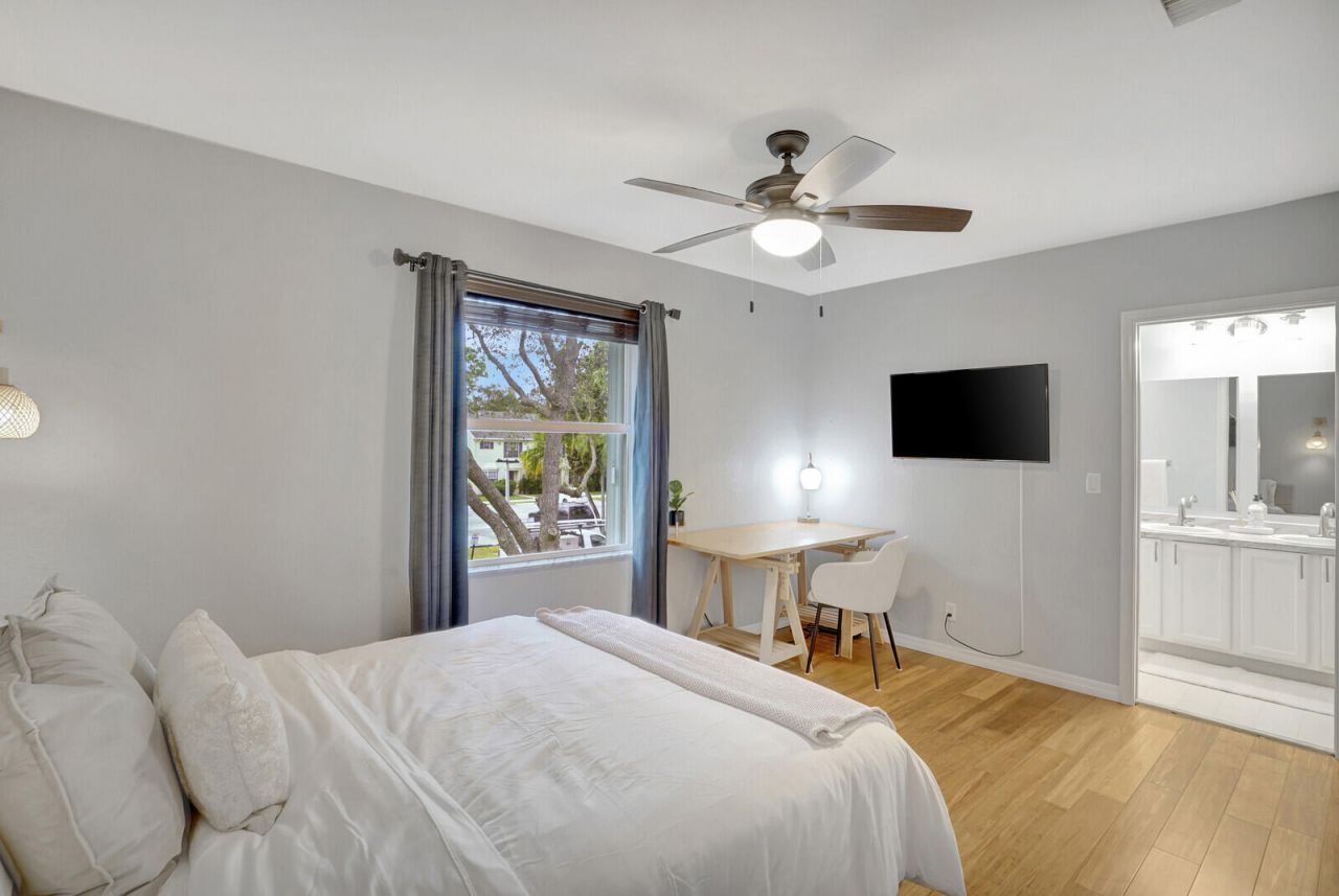 13428 Georgian Court, Wellington, FL 33414 Photo