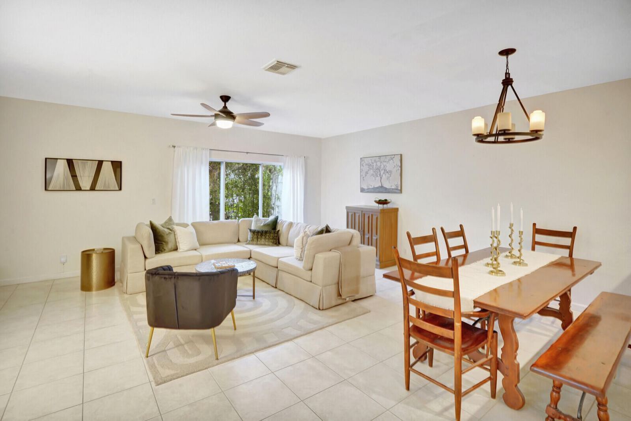 13428 Georgian Court, Wellington, FL 33414 Photo