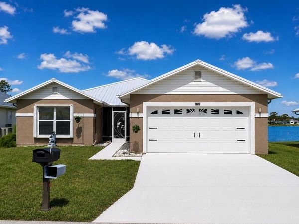 6794 Picante Circle, Fort Pierce, FL 34951