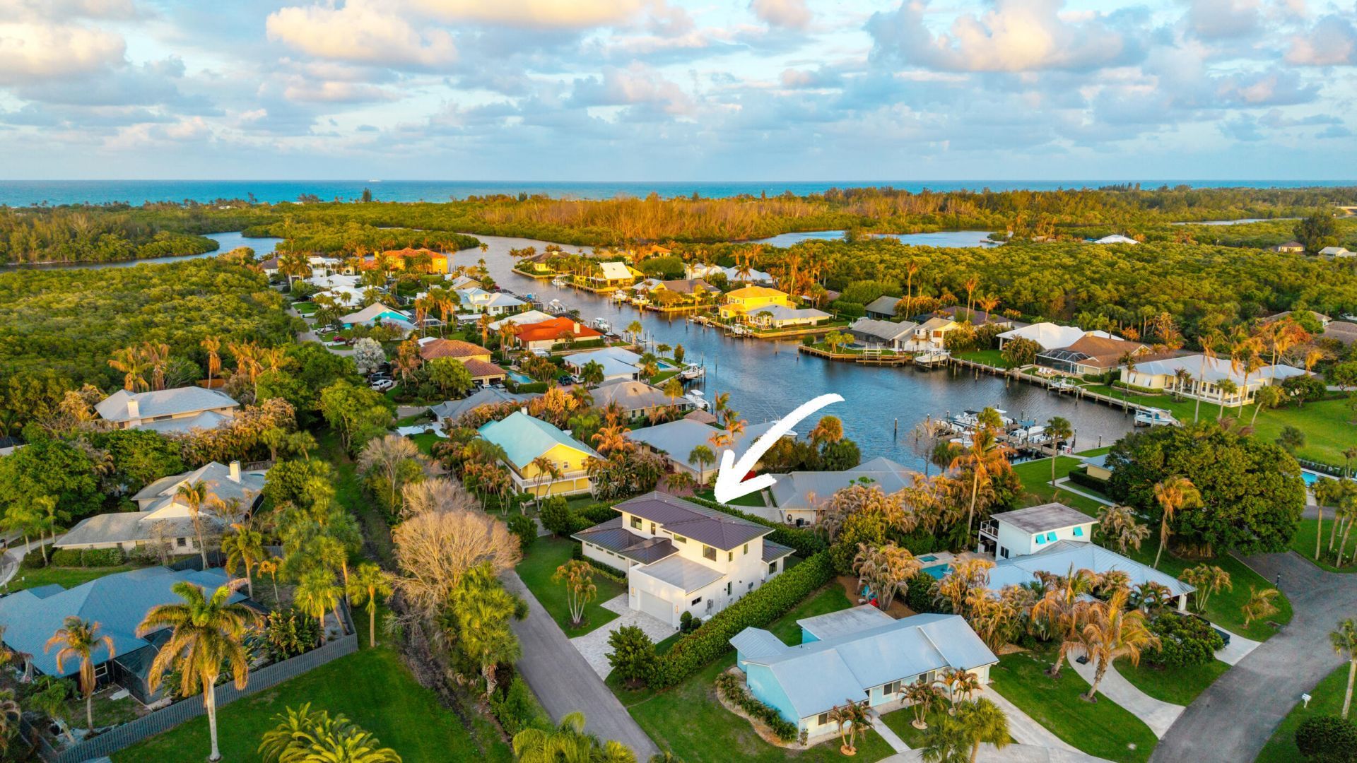 10742 SE Burgee Court, Hobe Sound, FL 33455 Photo