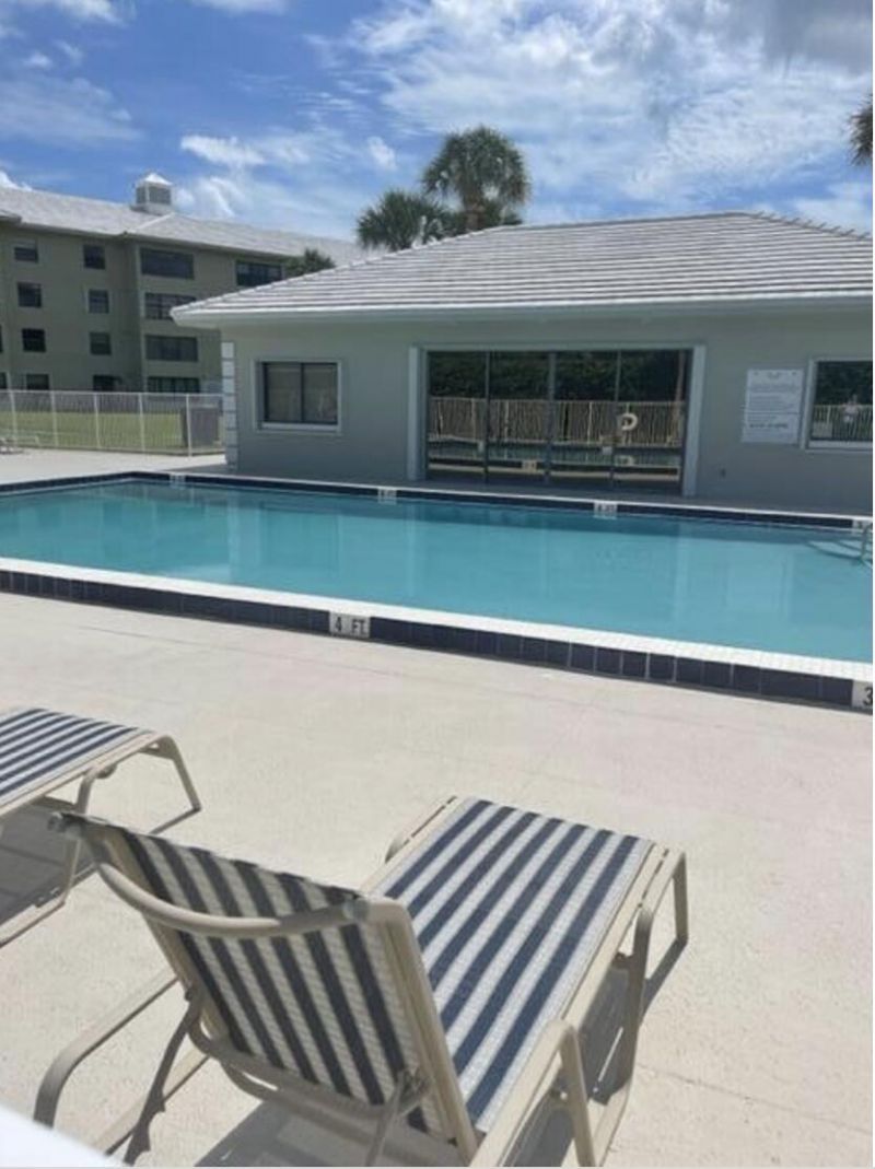 3636 Whitehall Drive, Unit 402, West Palm Beach, FL 33401 Photo