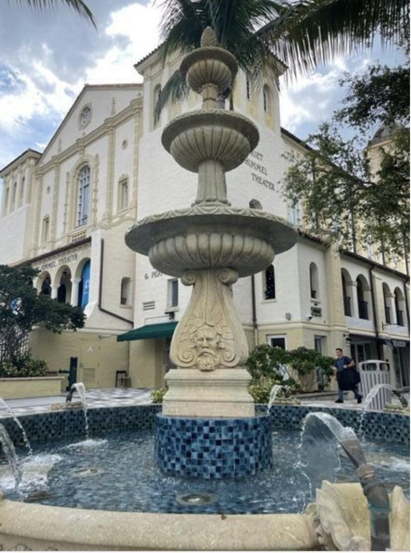 3636 Whitehall Drive, Unit 402, West Palm Beach, FL 33401 Photo