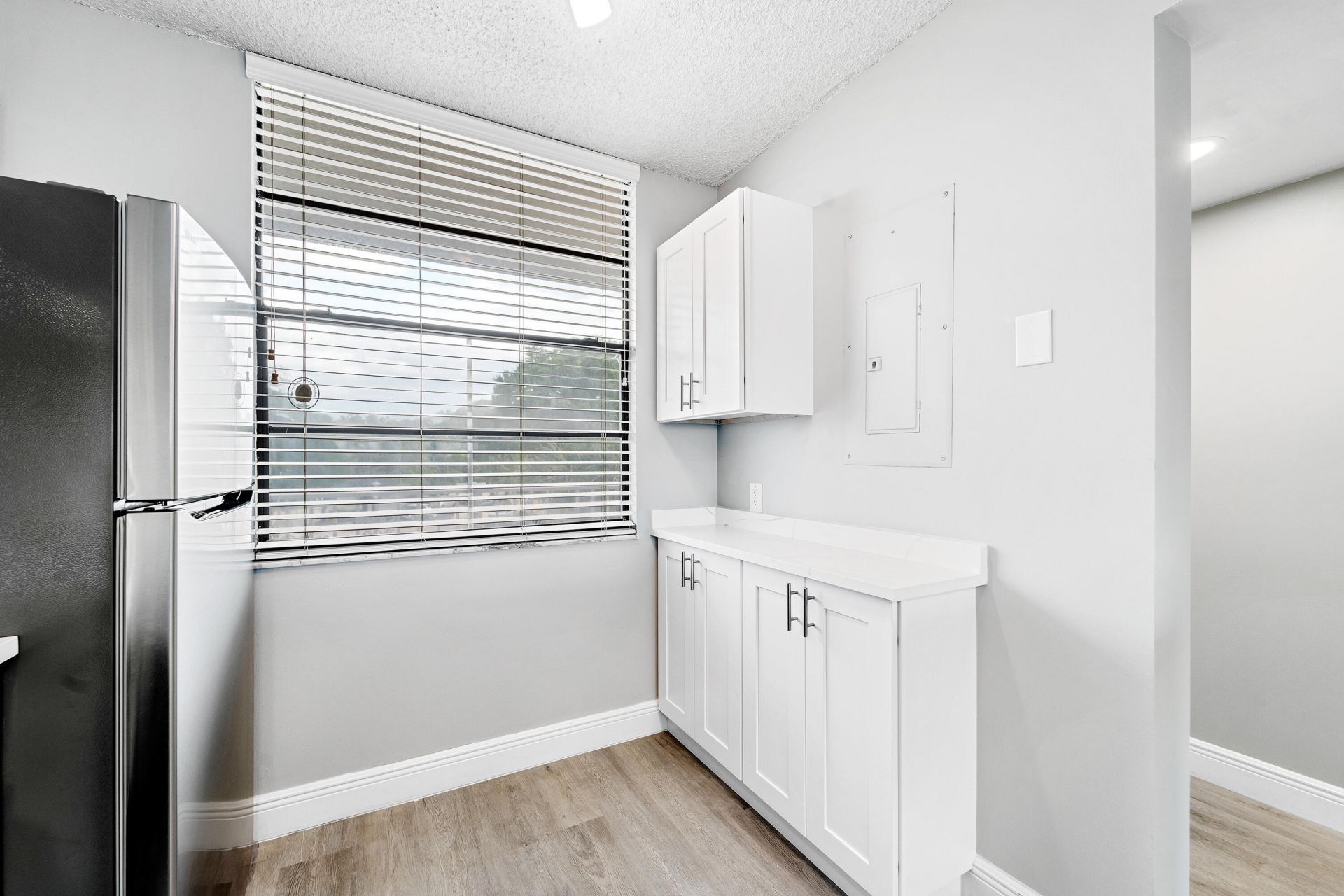 3636 Whitehall Drive, Unit 402, West Palm Beach, FL 33401 Photo