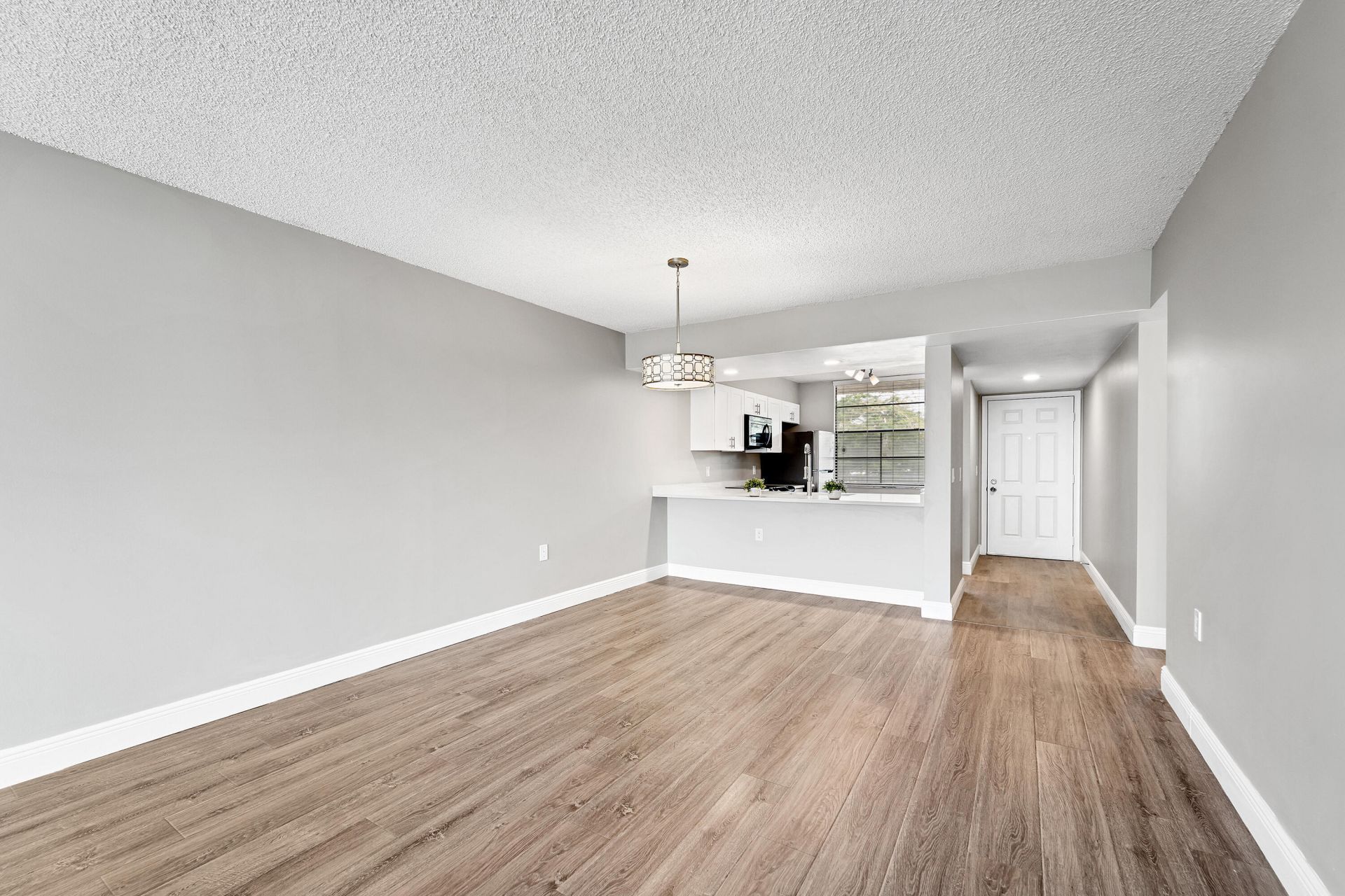 3636 Whitehall Drive, Unit 402, West Palm Beach, FL 33401 Photo