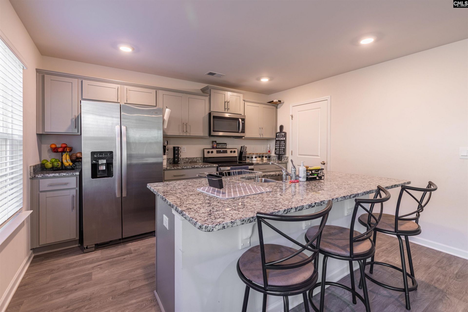 246 Carrington Drive  Photo 9