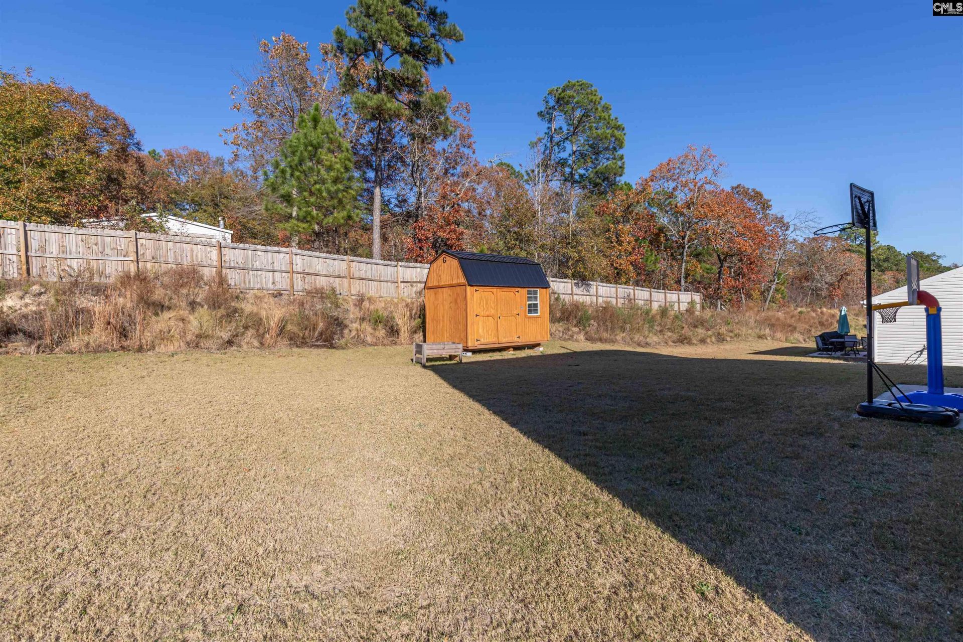 246 Carrington Drive  Photo 4