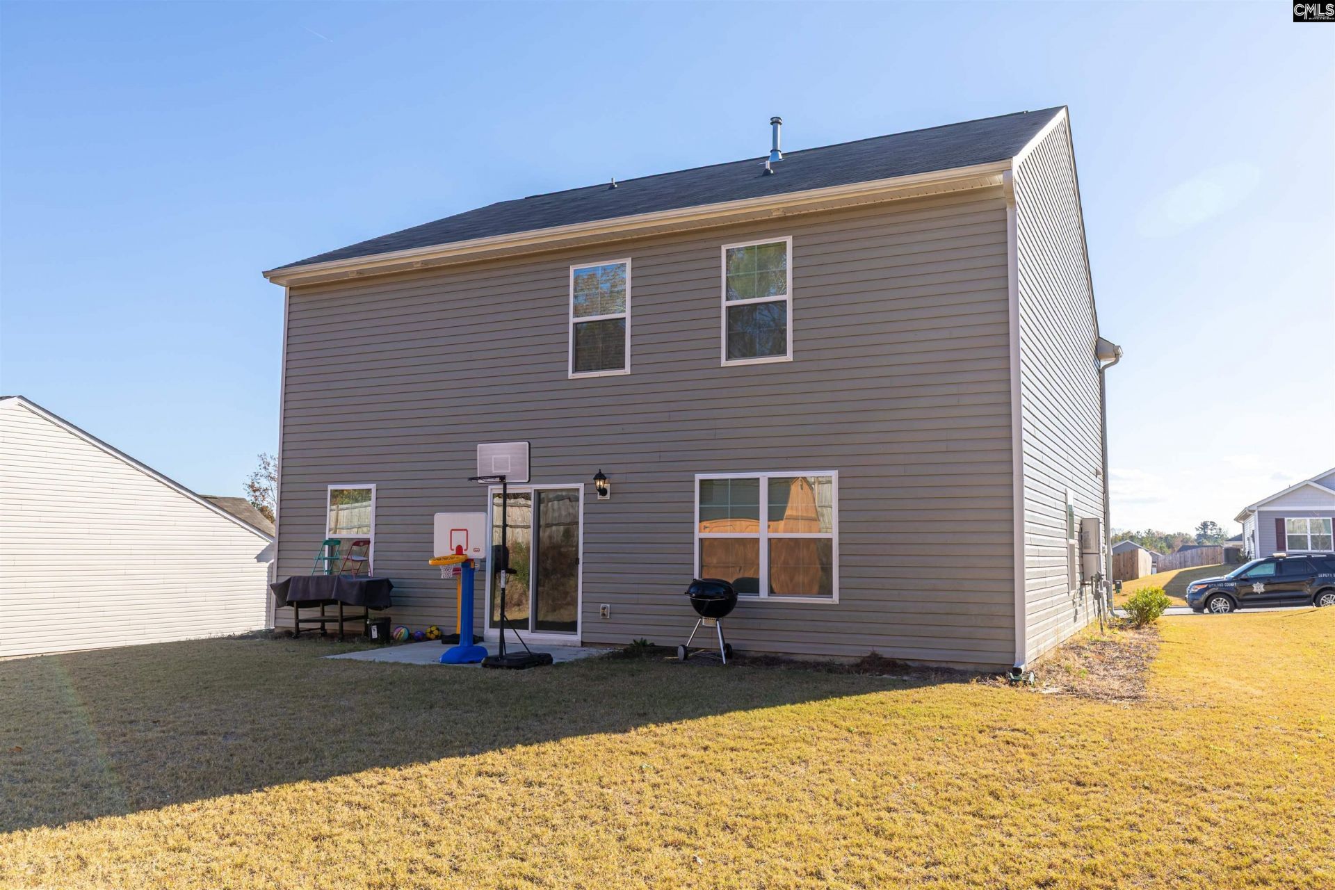 246 Carrington Drive  Photo 6