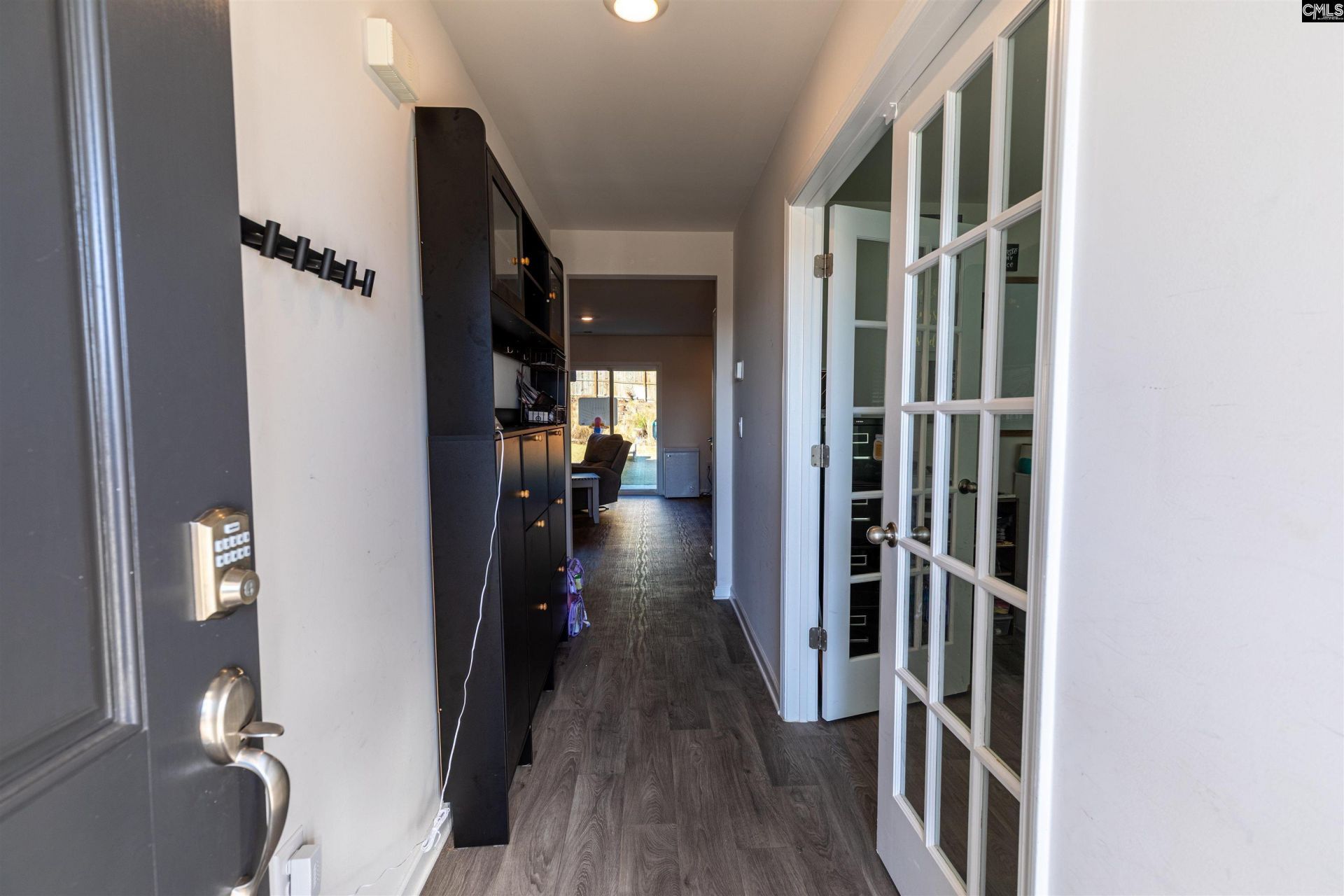 246 Carrington Drive  Photo 7