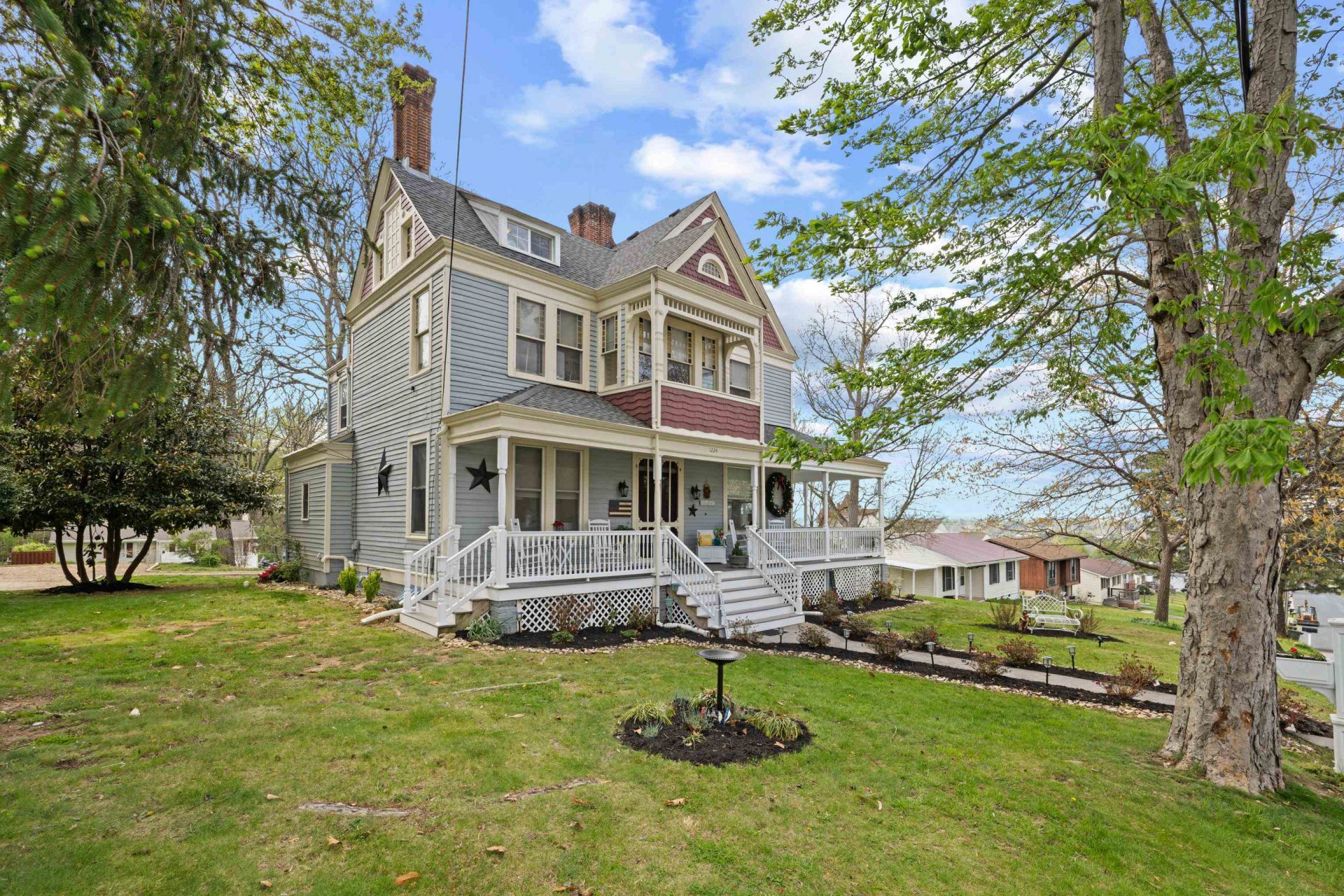 1224 4th St, Waynesboro, VA 22980 Main Photo