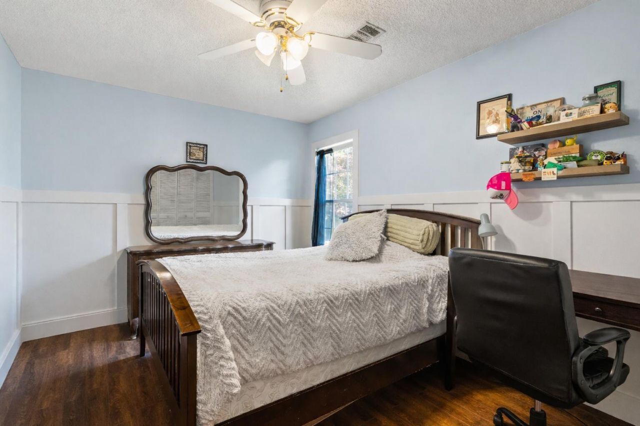 1147 Landsdowne Drive Photo 15