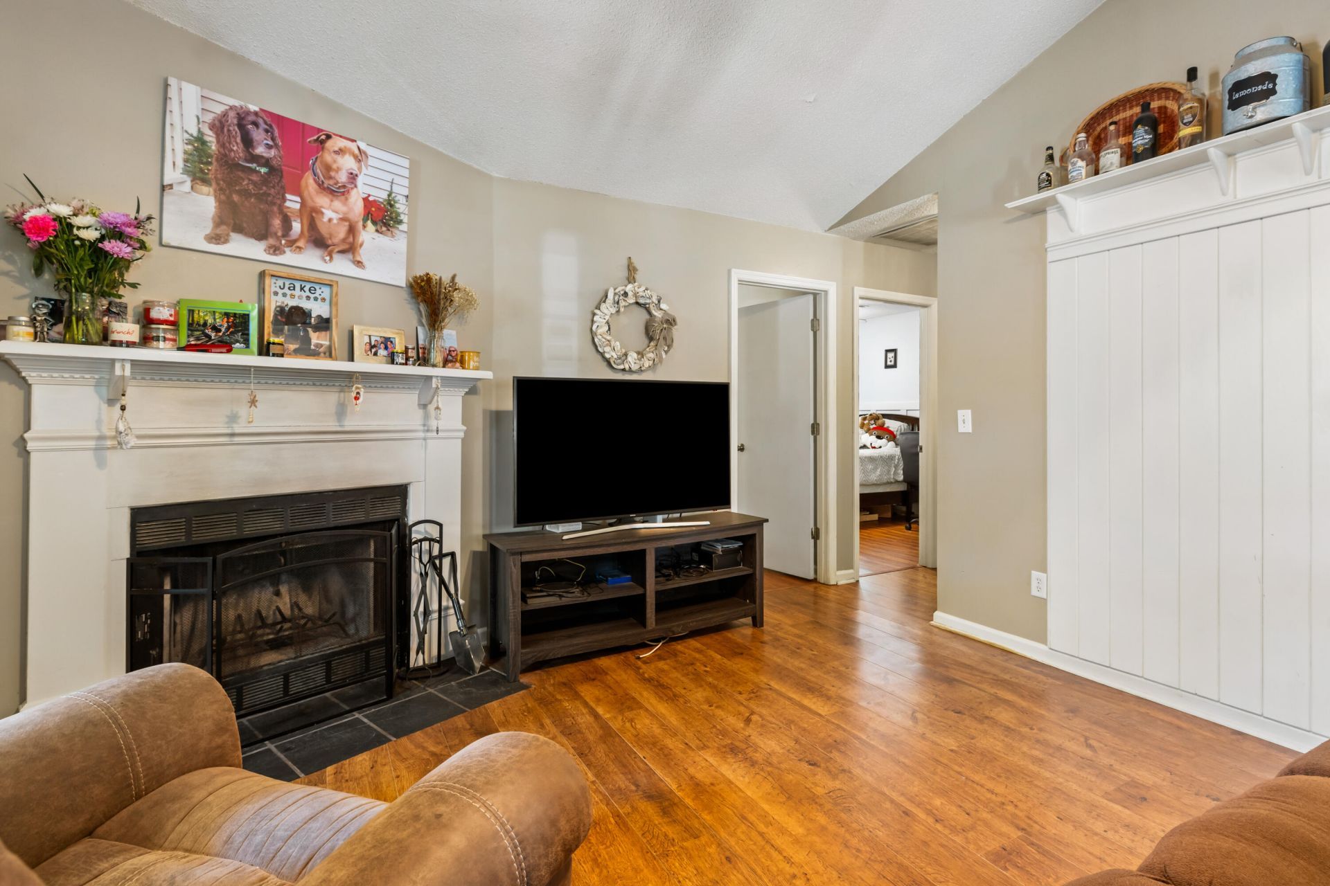 1147 Landsdowne Drive Photo 7