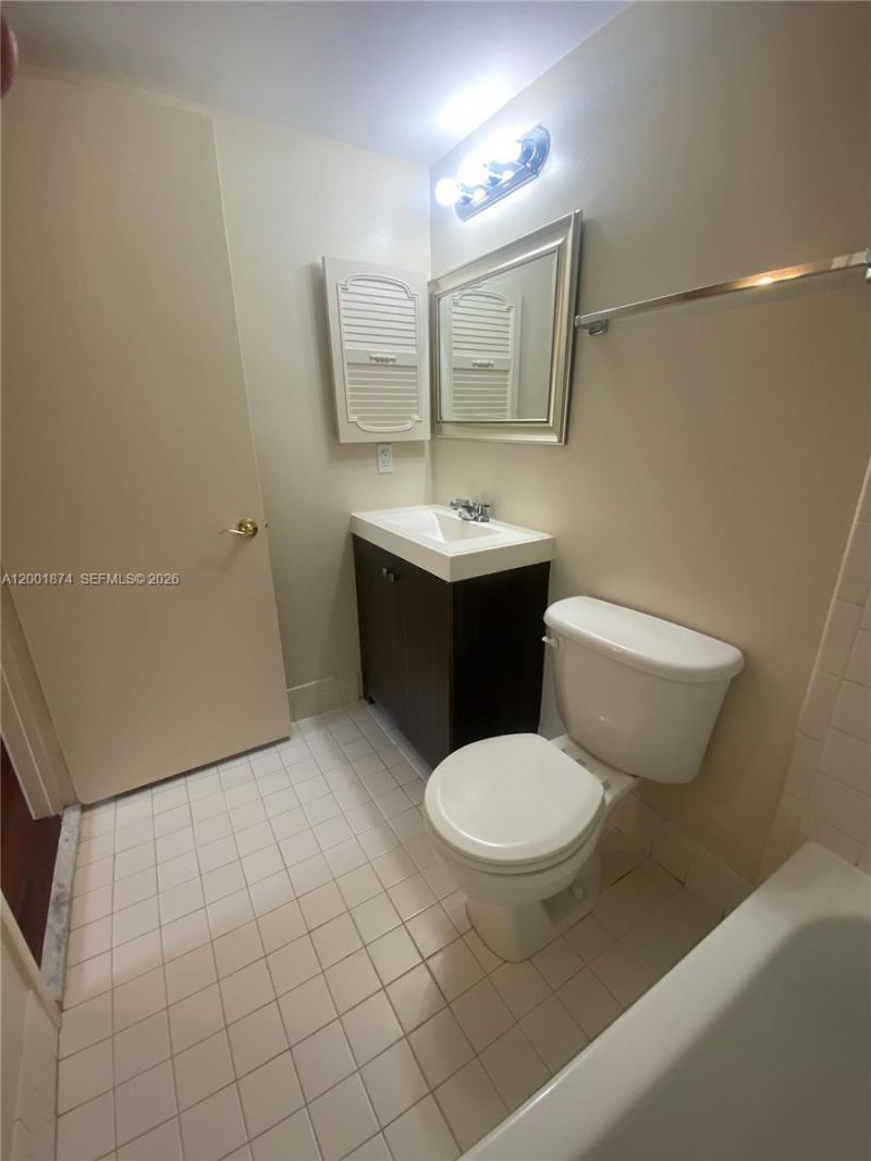800 SW 131st Ave, Unit 311F, Pembroke Pines, FL 33027 Photo