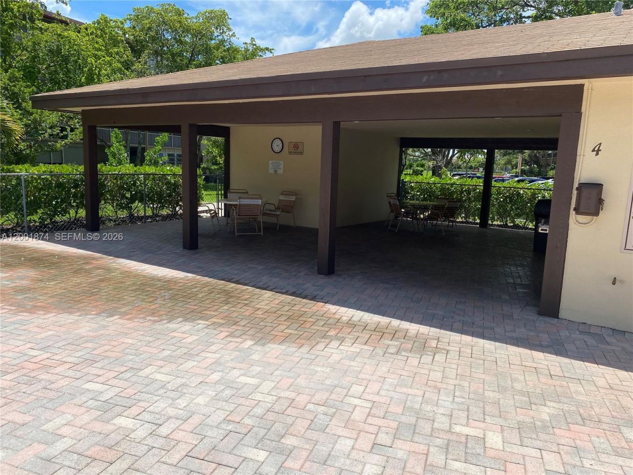 800 SW 131st Ave, Unit 311F, Pembroke Pines, FL 33027 Photo