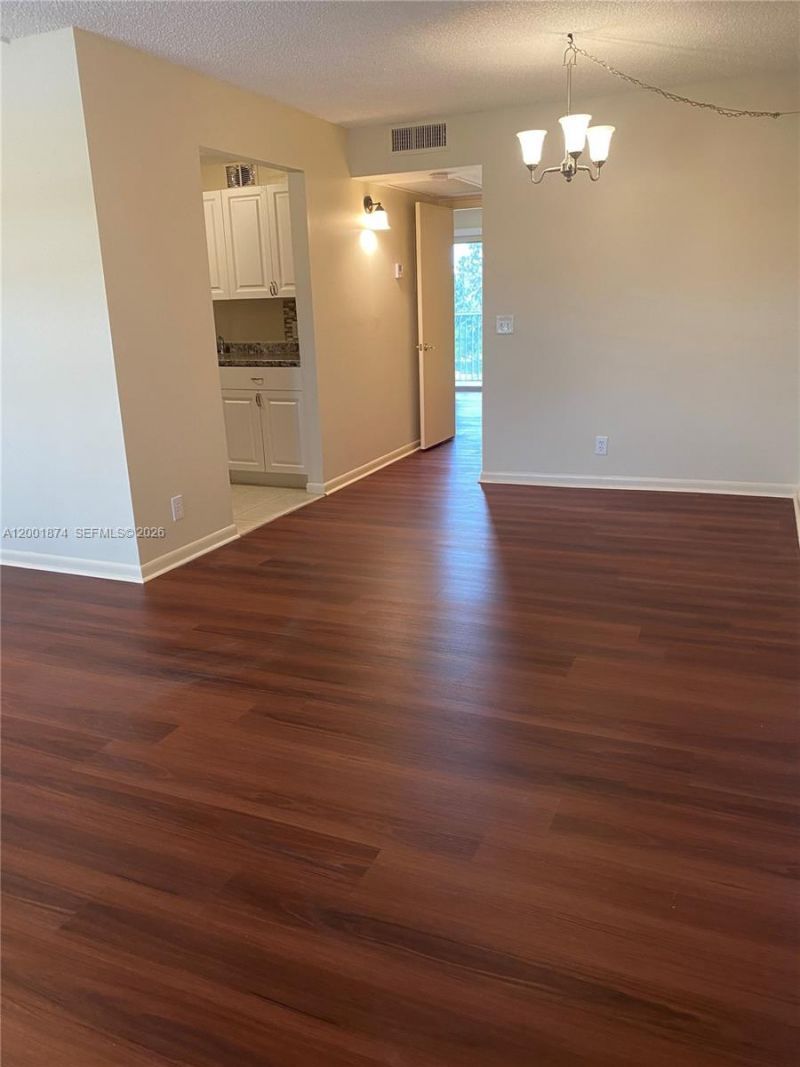 800 SW 131st Ave, Unit 311F, Pembroke Pines, FL 33027 Photo