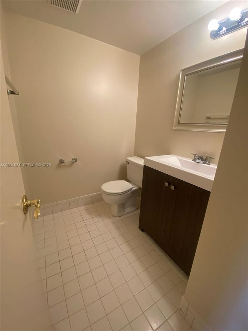 800 SW 131st Ave, Unit 311F, Pembroke Pines, FL 33027 Photo