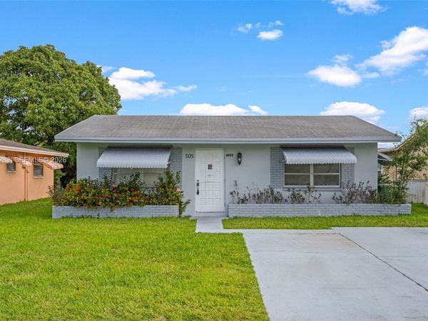 7505 NW 58th St , Tamarac, FL 33321