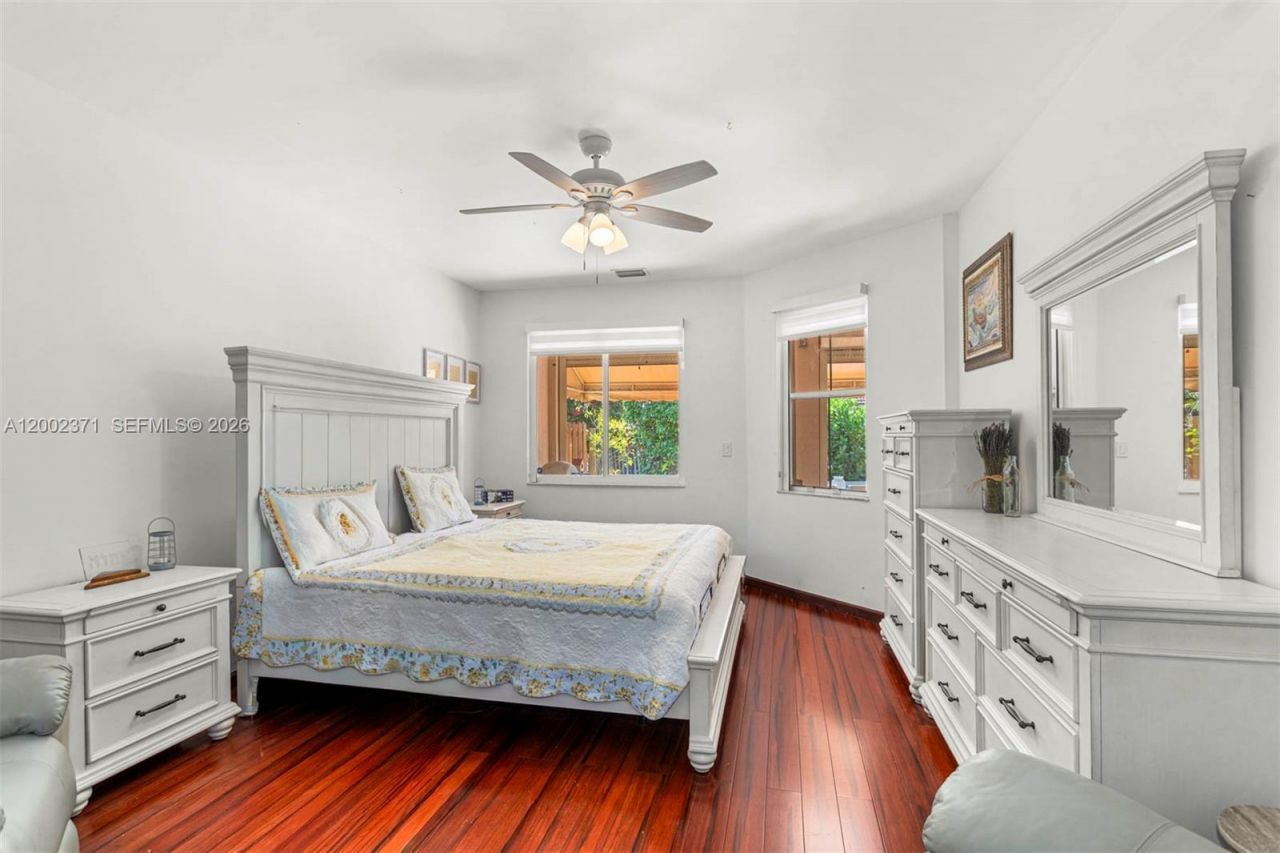 16368 SW 43rd Ter, Miami, FL 33185 Photo