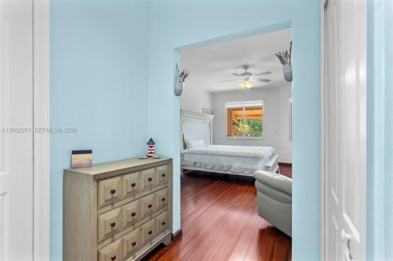 16368 SW 43rd Ter, Miami, FL 33185 Photo