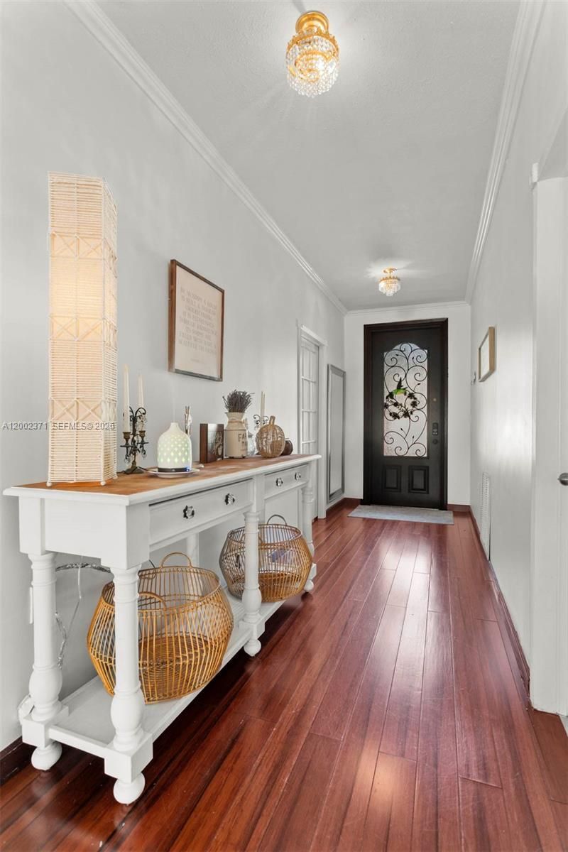 16368 SW 43rd Ter, Miami, FL 33185 Photo