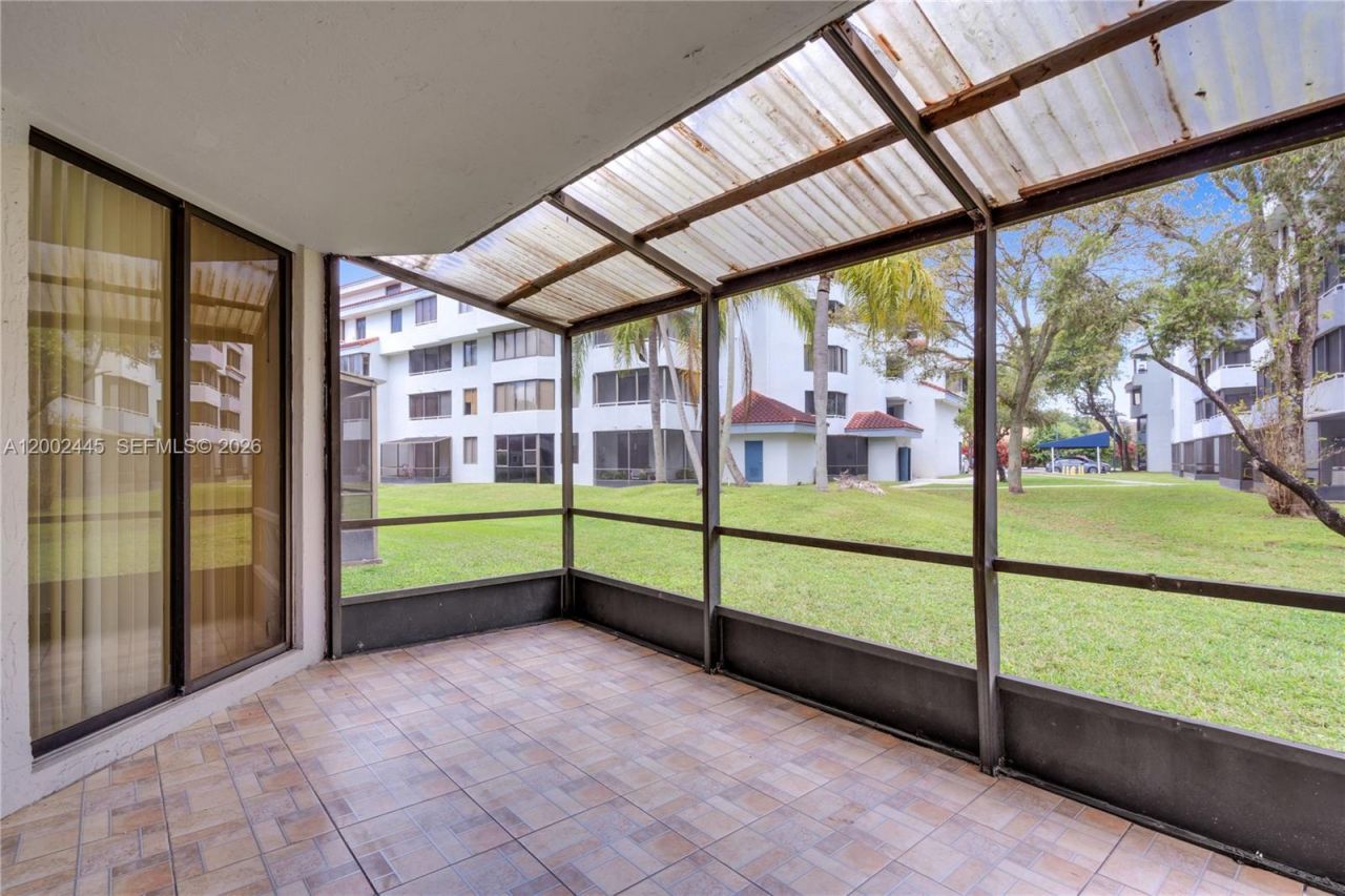 8255 SW 152nd Ave, Unit E-109, Miami, FL 33193 Photo
